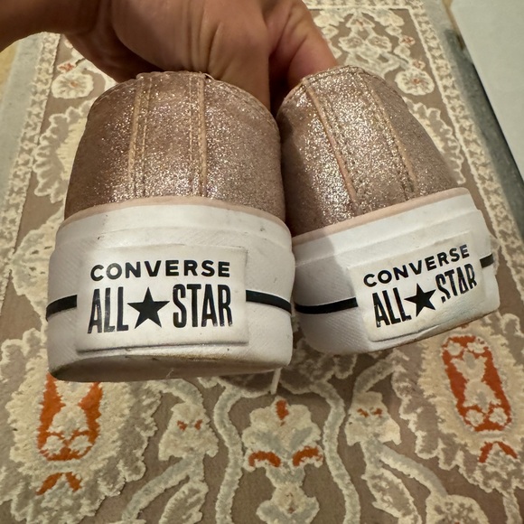All star Converse women size US 7 - Picture 5 of 9